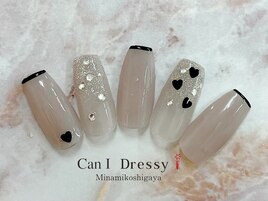 甘すぎない大人ハートネイル