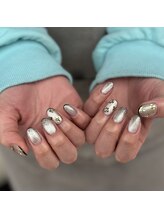 オッドジョブス ネイルアンドアイラッシュ 庚午店(odd jobs)/ホロフラワー