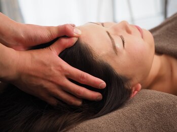 トウメイコガオ 横浜店/トウメイコガオで小顔エステ