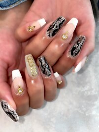 パイソンネイル