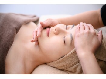 ジェスペール(Jespere)/【小顔】ハンド施術