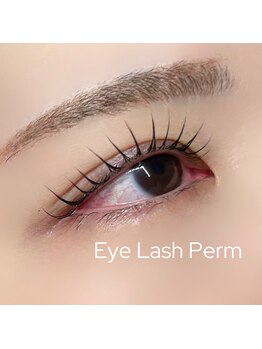 イオロ(iolo)/【まつ毛パーマ】