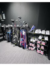 スウィング トゥウェンティフォーセブン 新宿店(SWING24/7)/クラブやシューズもレンタル無料