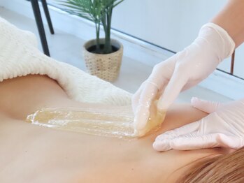 ソルテシュガーリング(SORTE sugaring)/施術シーン