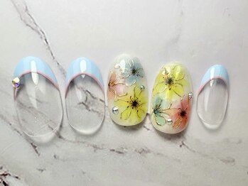 ネイルブレイク リリア(Nail Break lilia)/【初回オフ無料】フラワーネイル