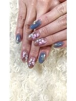 Shee nails