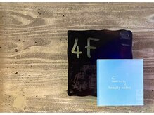 エルツ(Erz.)/4階右奥、F号室が当サロンです。