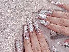ホワイトニュアンスネイル