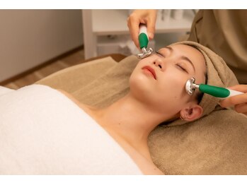 すみっこ もみほぐしリラクサロン/マリコール美顔