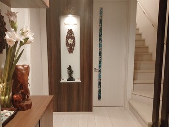 サン アーユス 千葉本店(Sun Ayus)/アジアンな香り漂う玄関ホール♪