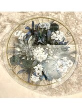 ドシル(DOCILE)/フラワーテーブル