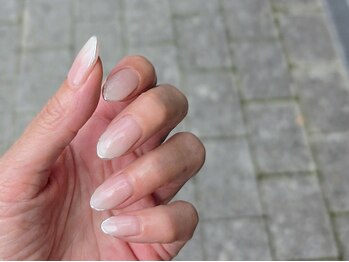イル(ile)の写真/【オフ無料】女性らしさの詰まった指先…仕上がりの美しさと上品で落ち着いたネイル★持ち込みデザインOK！