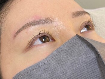 ブリッランテ(Brillante)/ワンホンエクステ/マツエク/睫毛