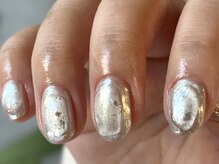 ミラーとマグネットで発光ネイル♪