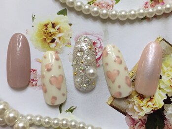 ダブルネイル(Double Nail)/28番 2017デザインコンテスト