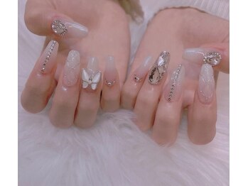 アミネイル(Ami Nail)/ワンホンガーリーネイル