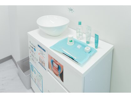 ホワイトニングカフェ 盛岡大通店(WhiteningCafe)の写真