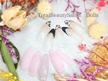 トータルビューティーサロン ドールズ(total beauty salon Dolls)の写真/季節に合わせた大人シックなトレンドネイル多数☆お好きなデザインを詰め込み指先から季節を感じてみては？