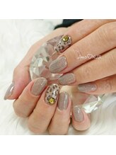 アモ ネイル(Amo NAIL)/ミラー×レオパード