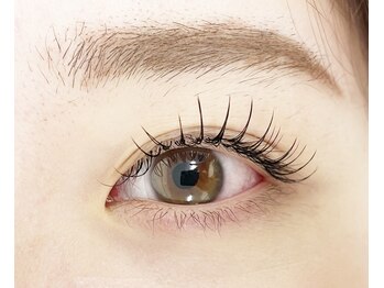 イーム(eam)/束感まつげ