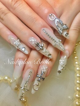エスフィーネイルサロン ブリーユ(Esfy nailsalon Brille)/クロムネイル