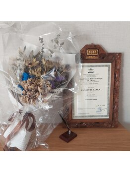 月雫香 南堀江/バリ政府認定バリニーズ国家資格