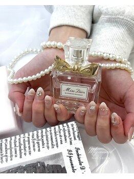 ミニョンネイル(mignon nail)/きらきらネイル