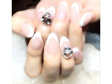 アグン(agung)/ホワイトフレンチネイル