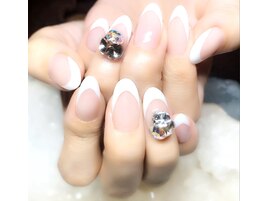 ホワイトフレンチネイル