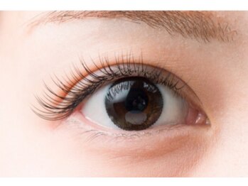 アイラッシュ フリーティエ(eyelash freetie)/シングルエクステ80本施術例