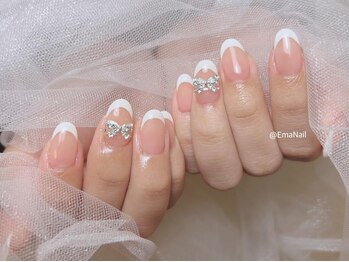 エマネイル(EMA NAIL)の写真/【本町駅徒歩4分】大人女性の為の上質サロン♪丁寧な施術で理想の指先を叶えてくれる★初めての方にも◎