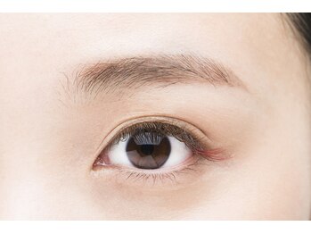 プラスアイ 横浜西口店/ダークブラウン×レッドブラウン