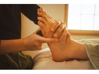 ノウタオ(notao 脳道)/台湾式足ツボで足から巡りをup