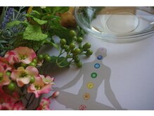 五感に働きかけるフェイシャル専用「チャクラクリーム」