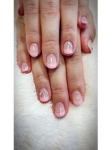 ネイル ハピネス(Happiness)/甘めフレンチネイル6000円