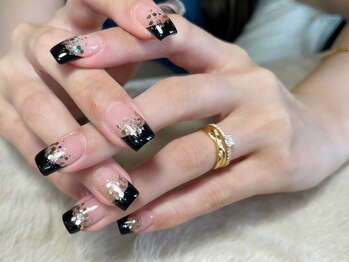 サロンドフォーエイチ(salon de 4H)/ゴージャスフレンチネイル★