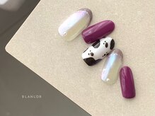 ネイルサロン ブランロール 三軒茶屋店(Blanl'or)/オーロラフレンチ×牛柄