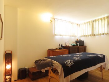 あさごや/《サロン内観》