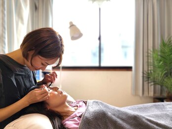 サロンゼロ インフィニティーの写真/三条河原町・個室。カウンセリングに時間をかけたデザイン。まつ毛パーマ/パリジェンヌ/マツエク/眉毛