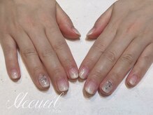 アクイユ 銀座店(ACCUEIL)/ホワイトクリスマスネイル