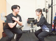 PiPi PERSONAL GYM【ピピ パーソナルジム】深川ギャザリア木場駅店/ストレッチをして可動域をUP！！