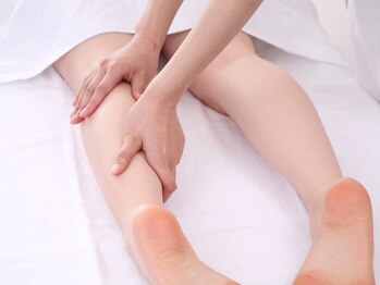 アンジャネーヤ/リンパマッサージ