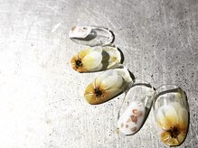 ネイルスミス(Nailsmith)/イエロー奥行きフラワー