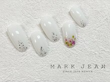 マークジーン 姫路(MARK JEAN)/77. 押し花　シンプル　ネイル
