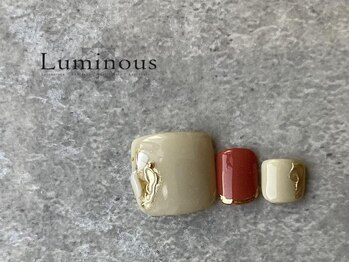 ルミナスネイル(Luminous Nail)の写真/お洒落は足元から!!ハンドネイルが出来ない方にも◎大人可愛い理想の足先で気分もUP!付替えオフ無料5300円~