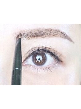 アイブロウメニューがあるサロン