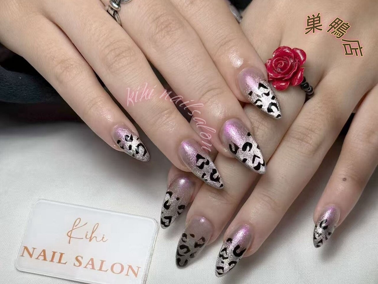 2025年-2026年冬トレンド】ピンク アニマル柄のネイルデザイン集｜人気