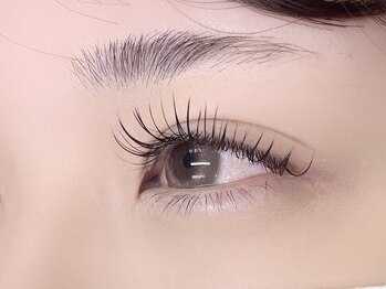 レイ(Rei)の写真/【駐車場有◎】低単価×高技術で賢く可愛く♪1日中下がらない理想のぱっちり上向きまつ毛をReiで叶える！