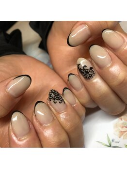 トータルサロン 白べぇーっ プラス/ベージュ×ブラック