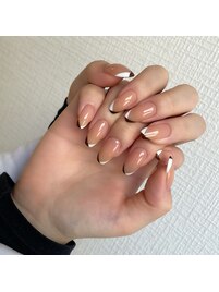 ちゅるんネイル　¥8000